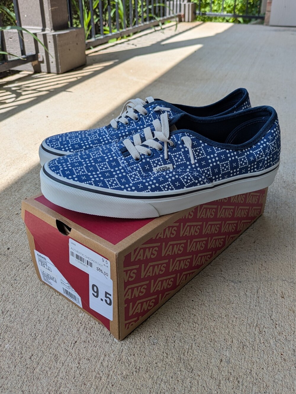 Brand New Vans Authentic Checker Dot Pattern Sneakers